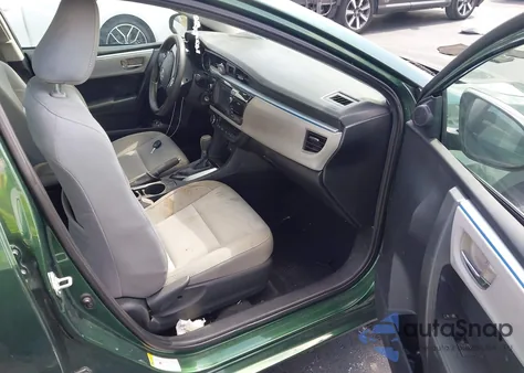 2015 Toyota Corolla Le z USA, uszkodzony, nr VIN 2T1BURHE8FC464122